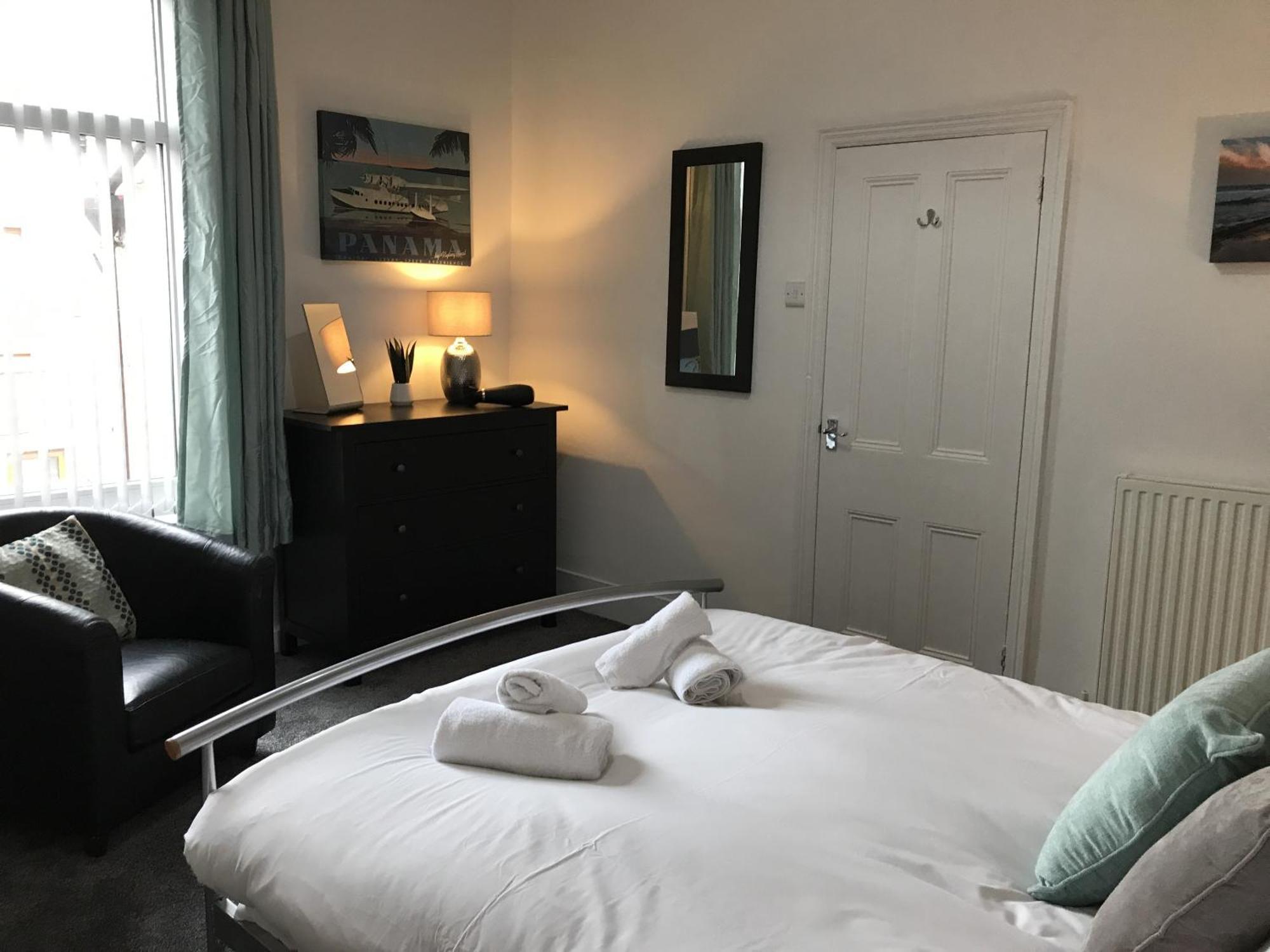 Bright Spacious 3-Bed With Office & Patio, Preston Preston  Exterior foto