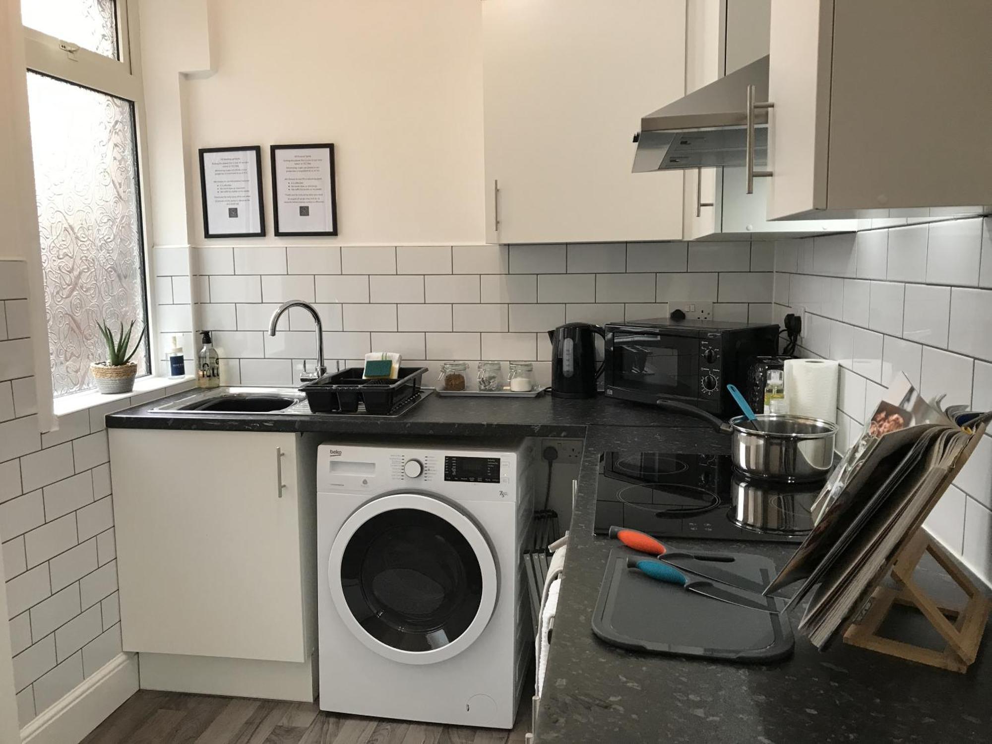 Bright Spacious 3-Bed With Office & Patio, Preston Preston  Exterior foto